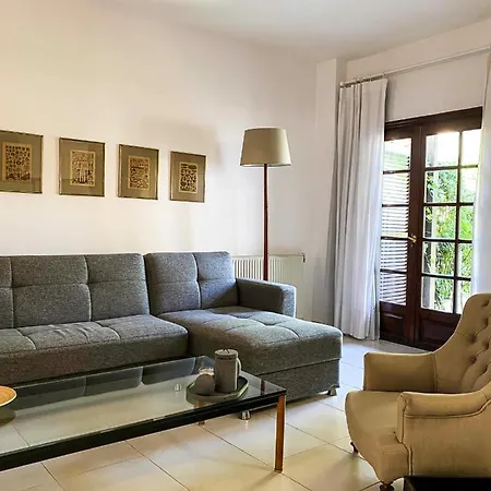 B In Panorama Салоники