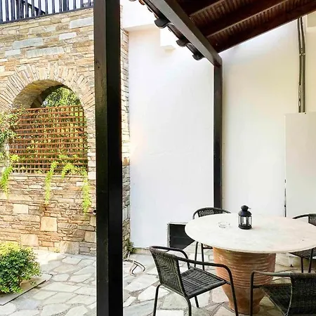 B In Panorama Apartman Szaloniki